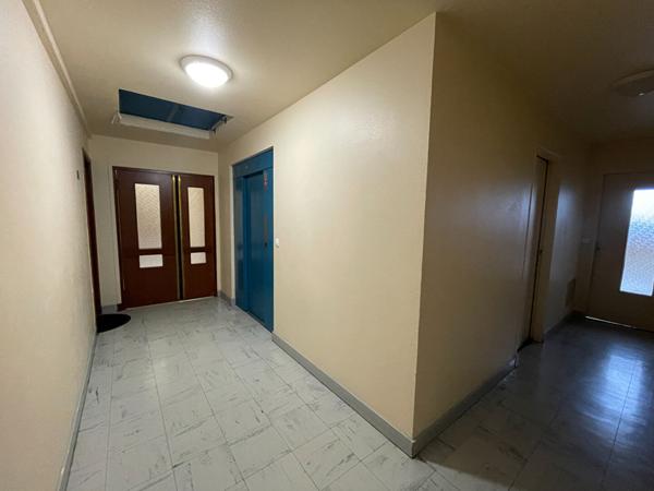 A Vendre, Box Fermé en sous-sol