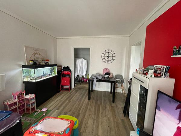 A Vendre, Box Fermé en sous-sol