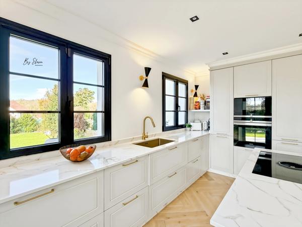 À vendre – Maison contemporaine d’exception – Récente – Prestations haut de gamme – Vue dégagée – Gouvernes – Sans travaux