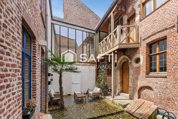 Maison Atypique de 250 m2  - Vieux Lille