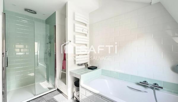 Maison Atypique de 250 m2  - Vieux Lille