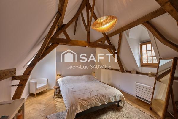 Maison Atypique de 250 m2  - Vieux Lille