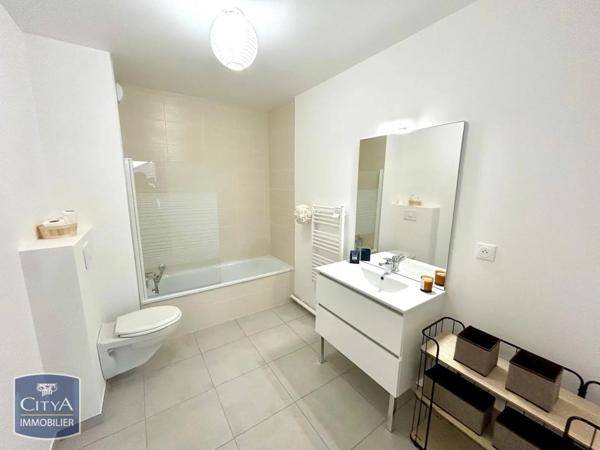 Appartement à louer 2 pièces 38.44m²