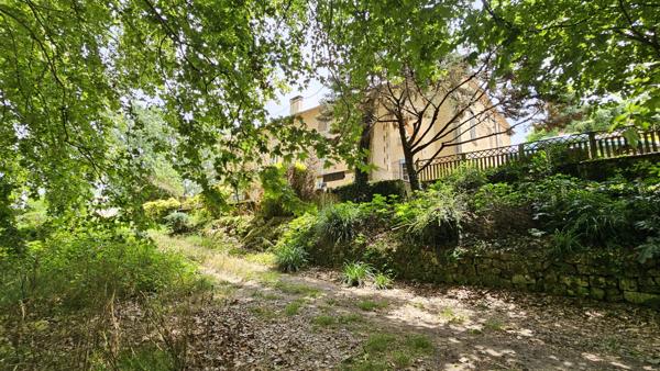 Le Mas-d'Agenais (47430) Maison en pierre 600m² à fort potentiel de développement touristique ou autre…