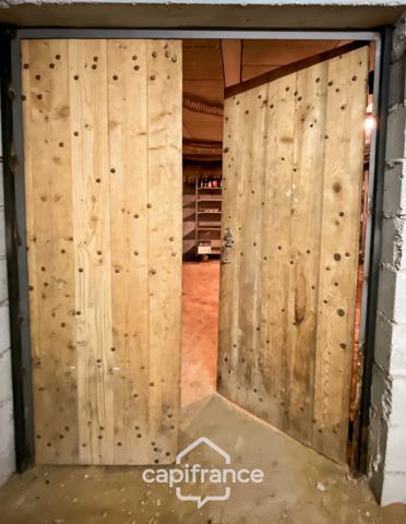 Maison familiale et polyvalente, à Ormesson-sur-Marne, au calme, 4 chambres, dépendance, 2 grands garages, terrain 496 m2