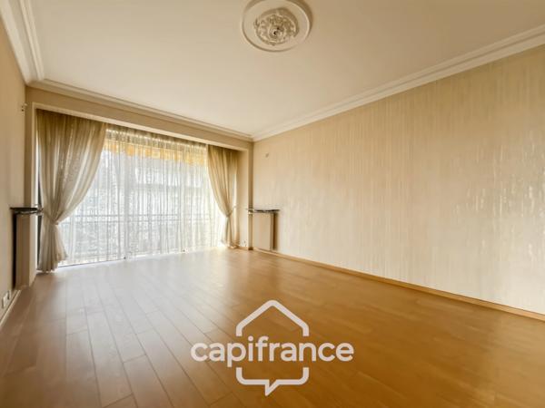 Maison familiale et polyvalente, à Ormesson-sur-Marne, au calme, 4 chambres, dépendance, 2 grands garages, terrain 496 m2