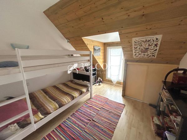 Maison 6 pièce(s) 4 chambre(s) 136 m²