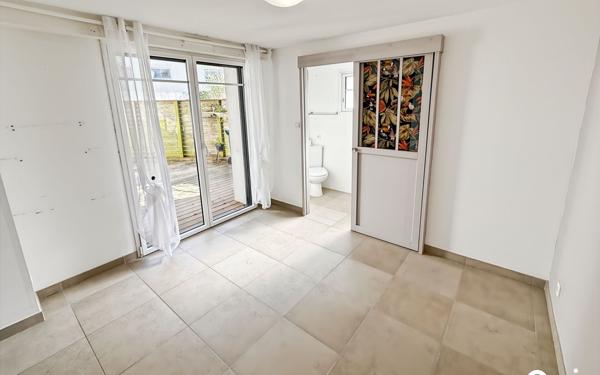 Appartement à vendre    3 pièces • 75,58 m2 Larmor-Plage
