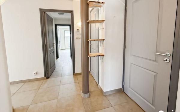 Appartement à vendre    3 pièces • 75,58 m2 Larmor-Plage