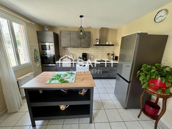 Maison 4 pièces de 85m² de plain-pied à Castelnau Sur Gupie