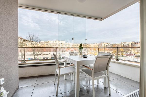 Appartement Courbevoie 3 pièce(s) 60 m2