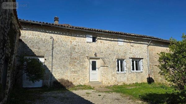 Maison rurale à vendre à Melle dans les Deux-Sèvres (79500), ref : 12434