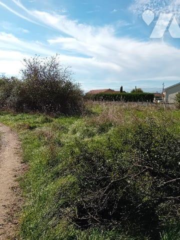 Diverses parcelles de terrains constructibles sur SAINT ETIENNE LE MOLARD