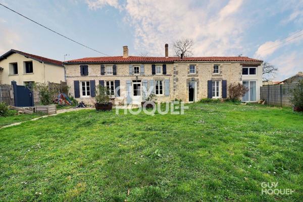 MAISON À VENDRE DE 7 PIÈCES DE 216,00 M²