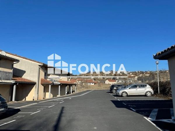 Location Appartement 2 pièces 39.86 m² - 90 RUE DES TERMES Saint Laurent Les Tours 46400