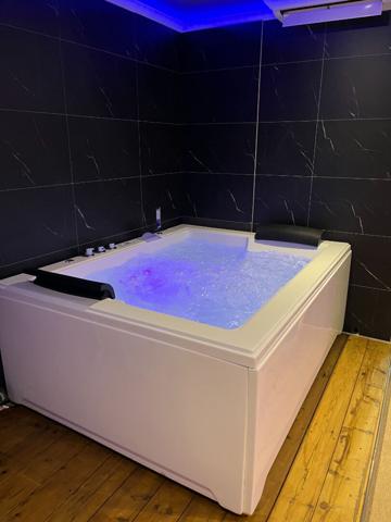 love room Vieux Saint-Pierre-des-Corps 46m² Proximité gare TGV / Ecole / Bus