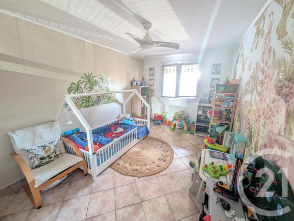 Appartement T4 à vendre  4 pièces - 91,70 m2 TOULON - 83