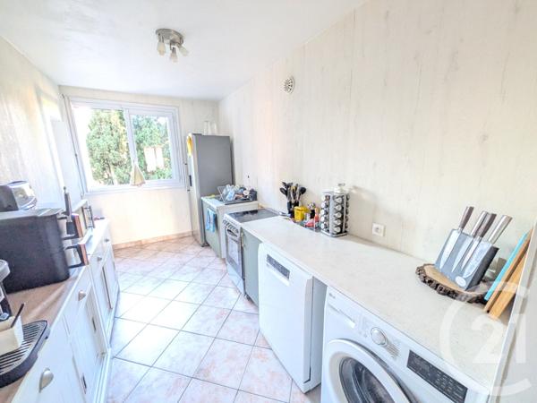 Appartement T4 à vendre  4 pièces - 91,70 m2 TOULON - 83