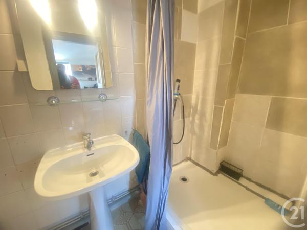 Appartement F1 à vendre  1 pièce - 25 m2 LA SEYNE SUR MER - 83