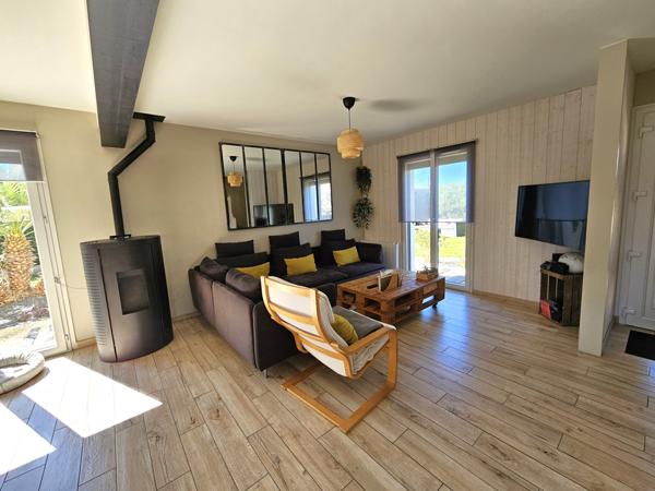 Maison bourg MESANGER 2ch 1suite parentale