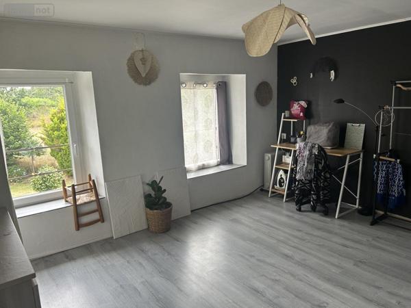 Maison à vendre à Ploumagoar dans les Côtes-d'Armor (22970), ref : 22064-1274