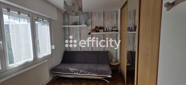 Maison
         5 pièces
        - 91 m² Exclusivité 289 000 € *