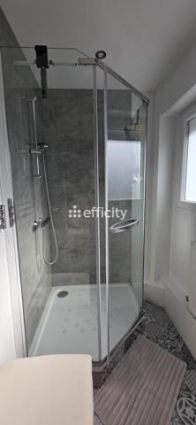 Maison
         5 pièces
        - 91 m² Exclusivité 289 000 € *