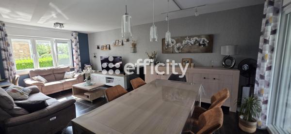 Maison
         5 pièces
        - 91 m² Exclusivité 289 000 € *