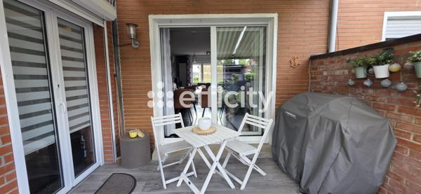 Maison
         5 pièces
        - 91 m² Exclusivité 289 000 € *
