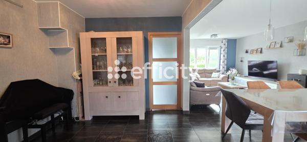 Maison
         5 pièces
        - 91 m² Exclusivité 289 000 € *