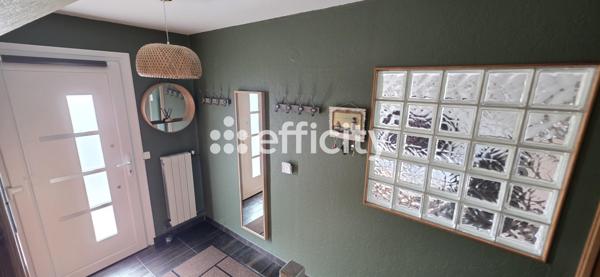 Maison
         5 pièces
        - 91 m² Exclusivité 289 000 € *