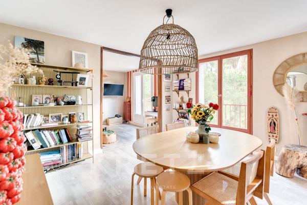 T3/4 avec balcon aux portes des calanques dans une résidence fermé avec parc privé