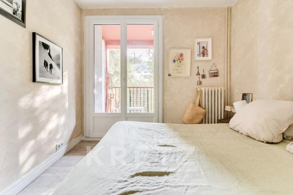 T3/4 avec balcon aux portes des calanques dans une résidence fermé avec parc privé