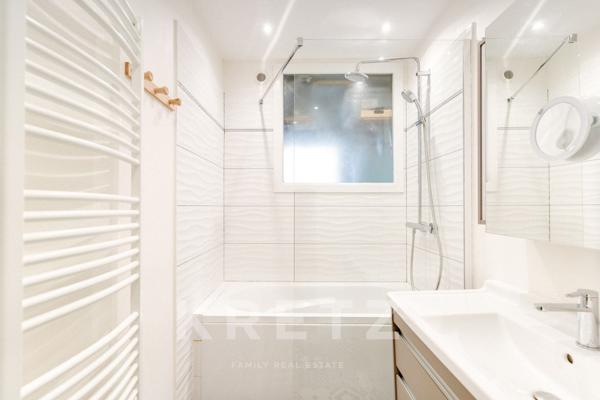 T3/4 avec balcon aux portes des calanques dans une résidence fermé avec parc privé