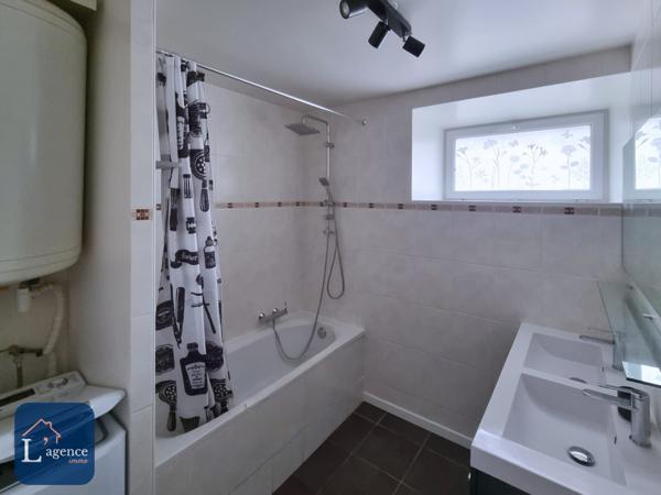 Apparement T2 de 44m² - Cave et place de parking privée