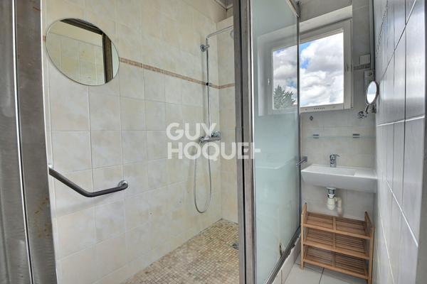 Coeur de Mo,plaisir, appartement T3 de 104 m² avec garage et cave  - Lyon 8ème (69008)