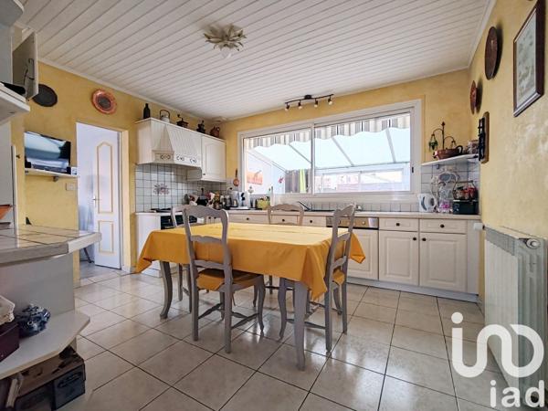 Maison à vendre 5 pièces 138 m² Saint-Hilaire-de-Riez
