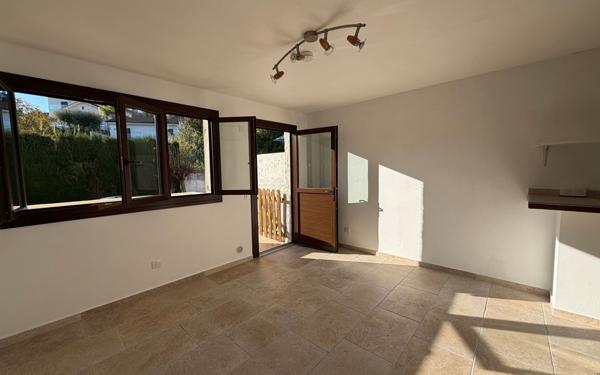 Appartement à louer    1 pièce • 19,07 m2 Golfe Juan - Vallauris