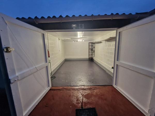 Parking / box Mantes La Jolie 23 m2