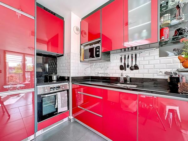 DUPLEX  sans VIS-A-VIS PROCHE TOUTES COMMODITES