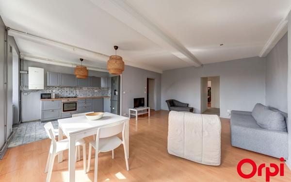 Appartement à vendre    3 pièces • 74,85 m2 Caluire-et-Cuire