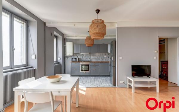 Appartement à vendre    3 pièces • 74,85 m2 Caluire-et-Cuire