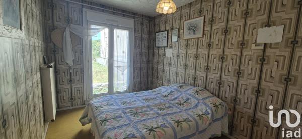 House for sale 5 rooms 111 m² Saint-Jean-d'Angély