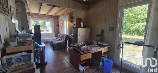 House for sale 5 rooms 111 m² Saint-Jean-d'Angély