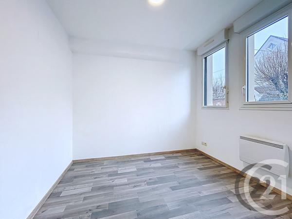 Appartement F3 à vendre  3 pièces - 56 m2 STE SAVINE - 10