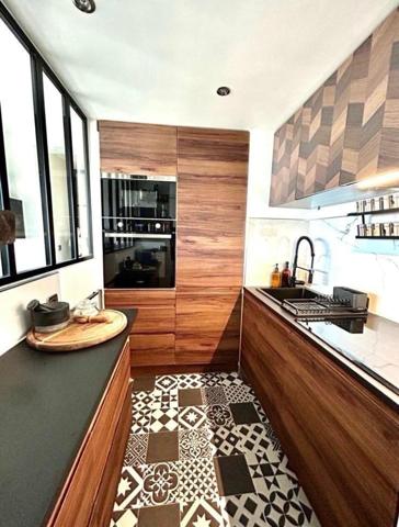 Appartement à PUTEAUX, 92800 - 2 pièces 50m²