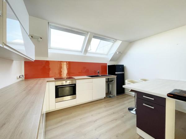 Duplex T4 lumineux de 103 m² - Île de Nantes – Place Galarne