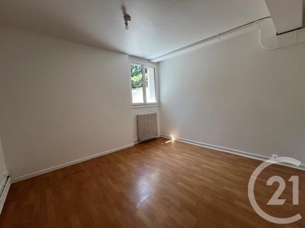 Immeuble à vendre  180 m2 CAZERES - 31