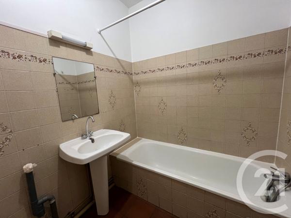 Immeuble à vendre  180 m2 CAZERES - 31