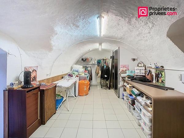 Local Le Vigan 3 pièce(s) 81 m2